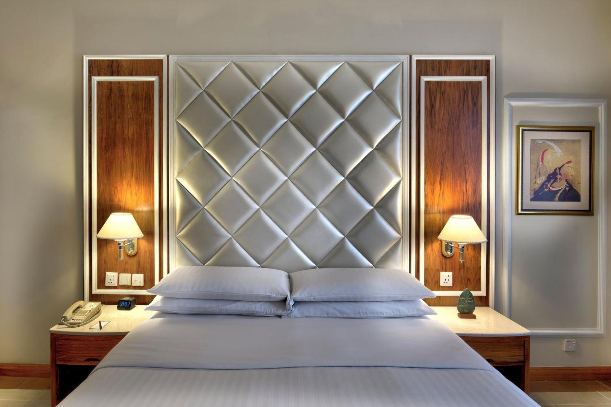Islamabad Marriott Hotel Экстерьер фото