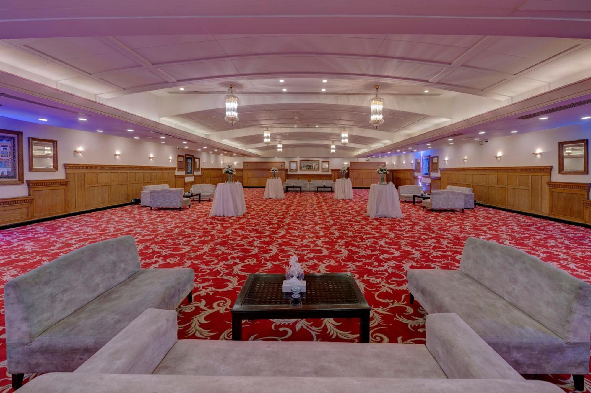 Islamabad Marriott Hotel Экстерьер фото