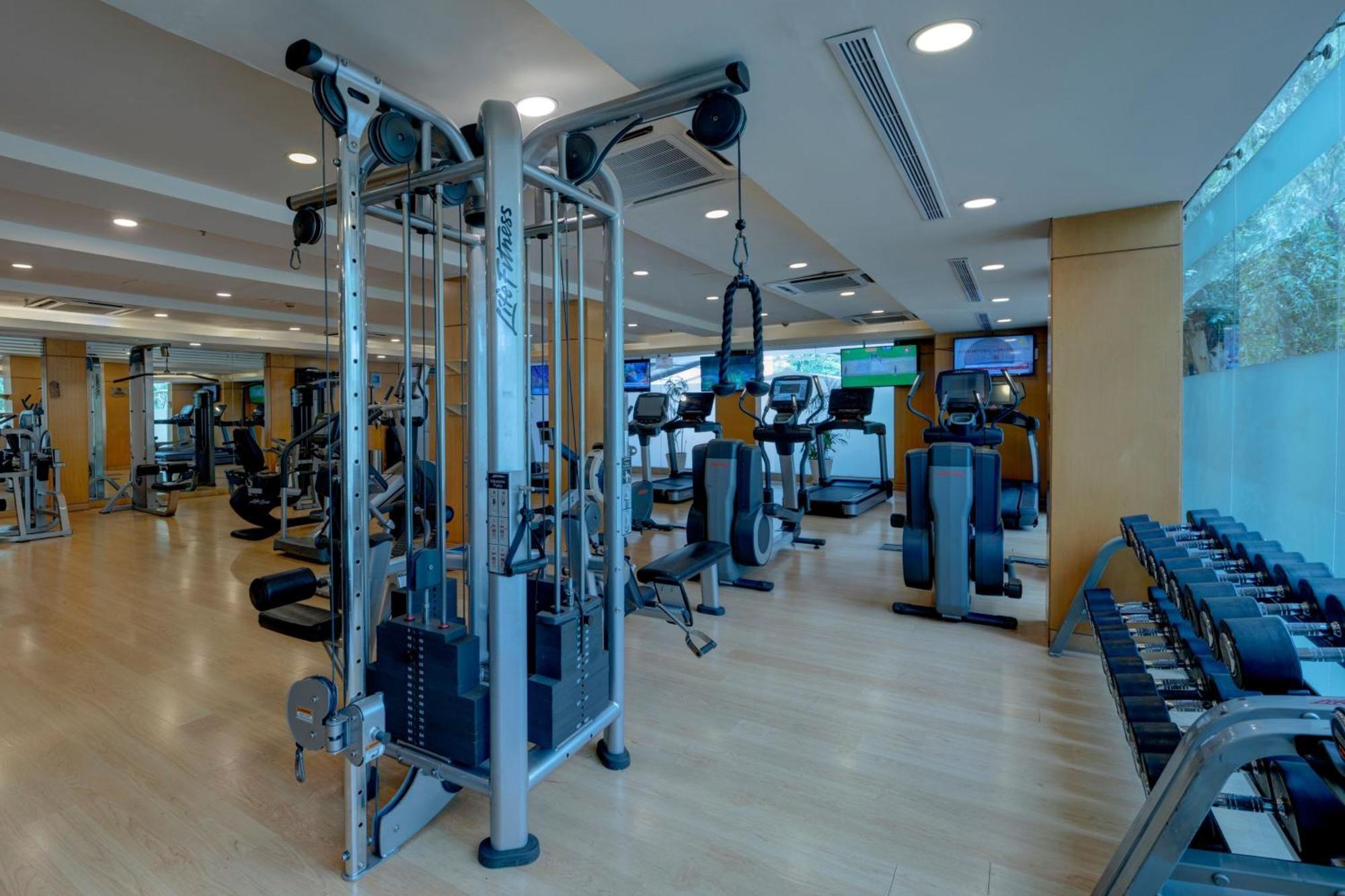 Islamabad Marriott Hotel Экстерьер фото